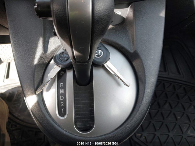 30101413 :رقم المزاد ، JM1DE1KY3E0185986 vin ، 2014 Mazda Mazda2 Sport مزاد بيع