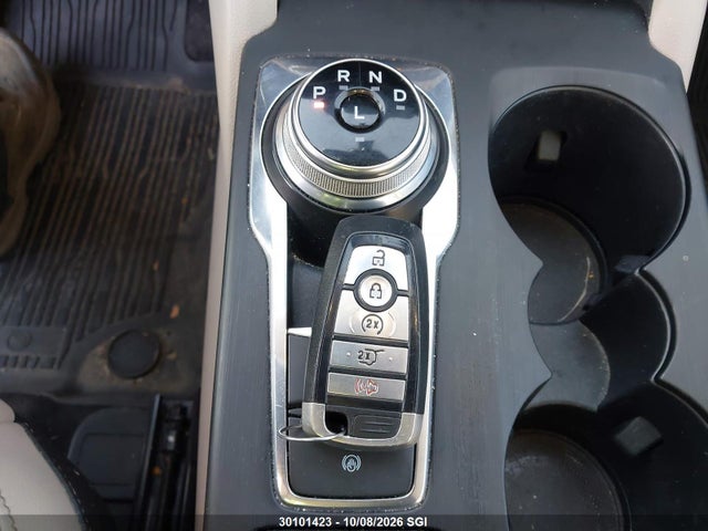 30101423 :رقم المزاد ، 1FMCU9H61LUA02461 vin ، 2020 Ford Escape Sel مزاد بيع