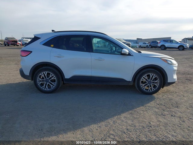 30101423 :رقم المزاد ، 1FMCU9H61LUA02461 vin ، 2020 Ford Escape Sel مزاد بيع