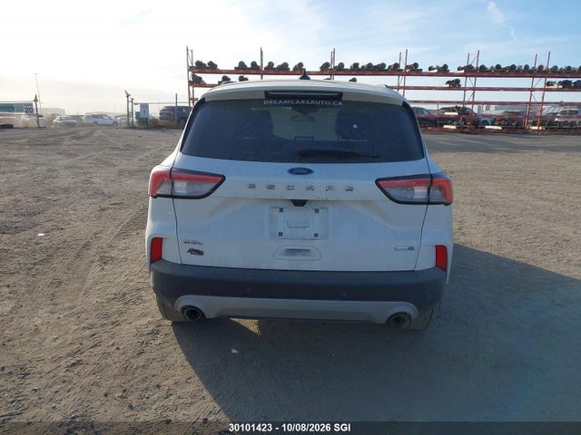 30101423 :رقم المزاد ، 1FMCU9H61LUA02461 vin ، 2020 Ford Escape Sel مزاد بيع