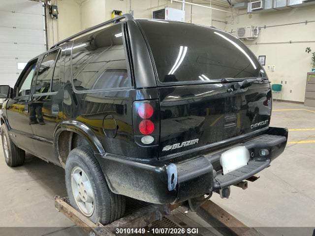 1999 Chevrolet Blazer მანქანა იყიდება აუქციონზე, vin: 1GNDT13W7X2186768, აუქციონის ნომერი: 30101449
