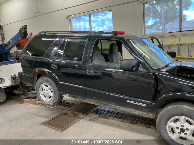 1999 Chevrolet Blazer მანქანა იყიდება აუქციონზე, vin: 1GNDT13W7X2186768, აუქციონის ნომერი: 30101449