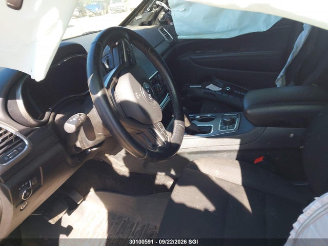 2022 Jeep Grand Cherokee Laredo E/laredo X მანქანა იყიდება აუქციონზე, vin: 1C4RJFAG6NC111869, აუქციონის ნომერი: 30100591