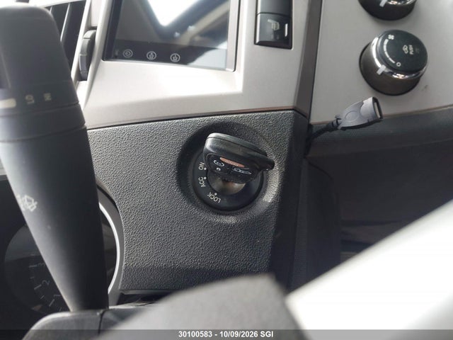 Aukcja sprzedaży 2010 Chrysler Sebring Limited, vin: 1C3CC5FV2AN132027, numer aukcji: 30100583