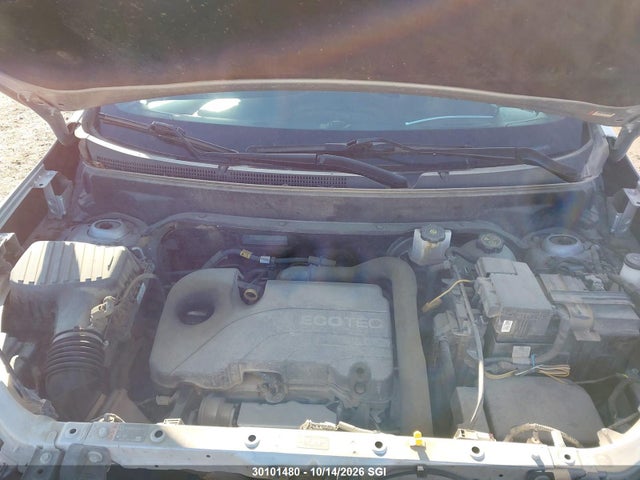 2GNAXUEV1L6209262 Chevrolet EQUINOX LT