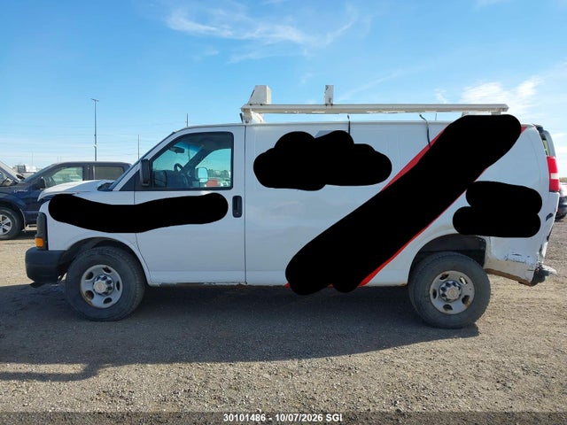 2013 Chevrolet Express G2500 მანქანა იყიდება აუქციონზე, vin: 1GCWGFBA7D1130260, აუქციონის ნომერი: 30101486