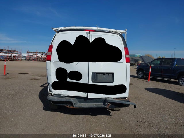 2013 Chevrolet Express G2500 მანქანა იყიდება აუქციონზე, vin: 1GCWGFBA7D1130260, აუქციონის ნომერი: 30101486