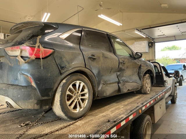 Ford ESCAPE SE 2020 1FMCU0G65LUC59460 Image 3