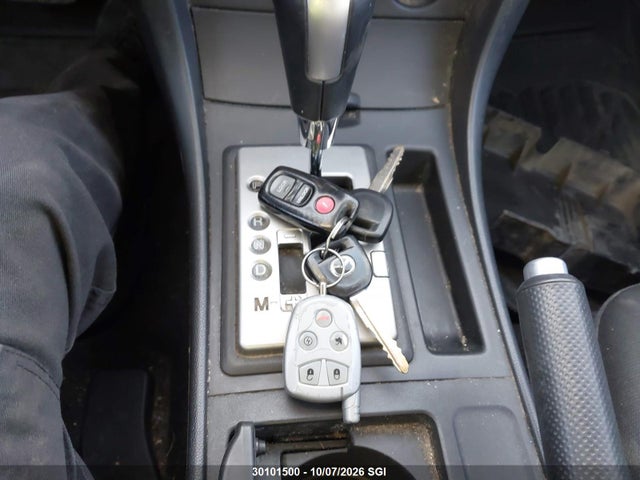 30101500 :رقم المزاد ، JM1BK343171739911 vin ، 2007 Mazda 3 Hatchback مزاد بيع