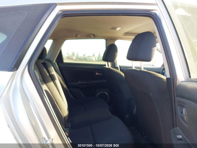 30101500 :رقم المزاد ، JM1BK343171739911 vin ، 2007 Mazda 3 Hatchback مزاد بيع