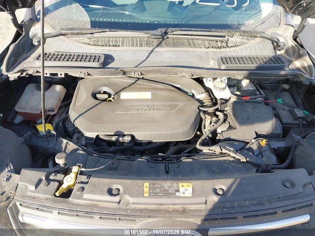 30101502 :رقم المزاد ، 1FMCU9GX0GUA00443 vin ، 2016 Ford Escape Se مزاد بيع