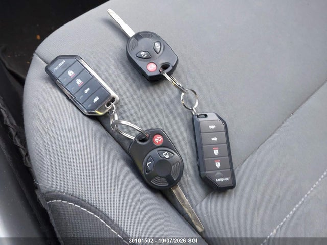 30101502 :رقم المزاد ، 1FMCU9GX0GUA00443 vin ، 2016 Ford Escape Se مزاد بيع