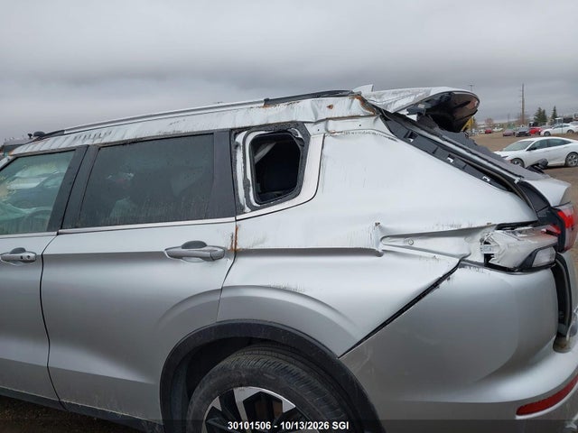 JA4J4UA82PZ611555 Mitsubishi Outlander Le/le Premium/se/sel