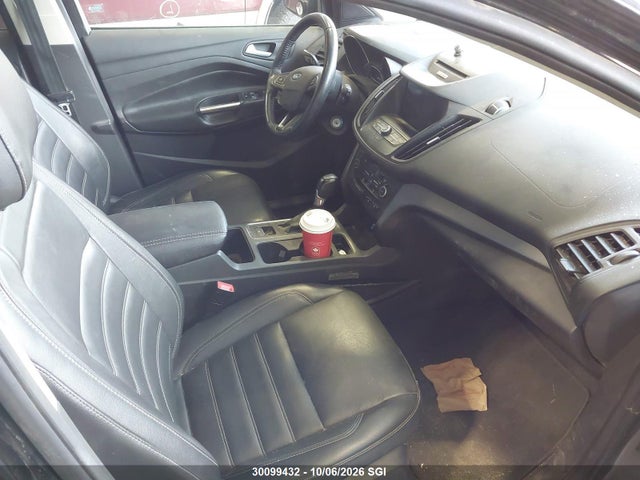 Ford ESCAPE SE 2017 1FMCU9G90HUB84284 Image 5