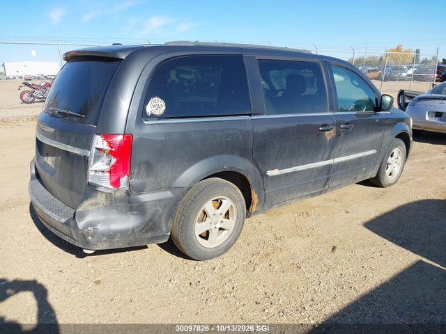 2011 Chrysler Town & Country Touring მანქანა იყიდება აუქციონზე, vin: 2A4RR5DG8BR772914, აუქციონის ნომერი: 30097826