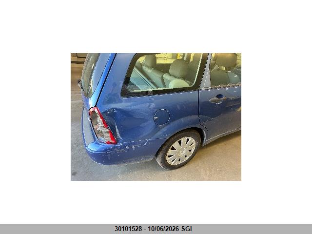 30101528 :رقم المزاد ، 1FAFP36N05W219027 vin ، 2005 Ford Focus Zxw مزاد بيع