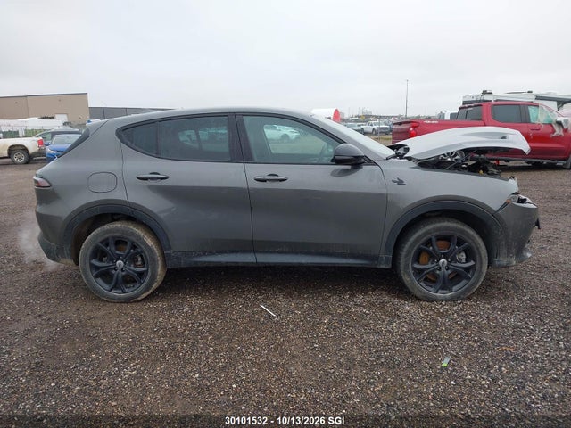 Dodge Hornet Gt Plus 2023 ZACNDFBN7P3A05262 Image 14