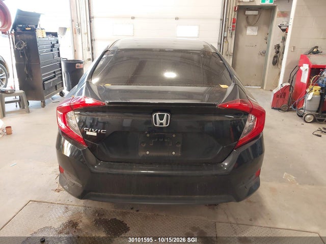 2HGFC1F40JH105122 Honda CIVIC EX