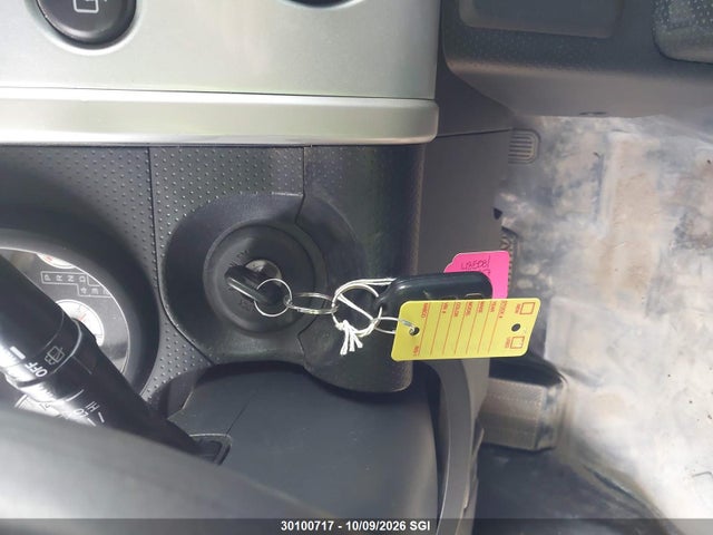 30100717 :رقم المزاد ، JTEBU11FX70010773 vin ، 2007 Toyota Fj Cruiser مزاد بيع
