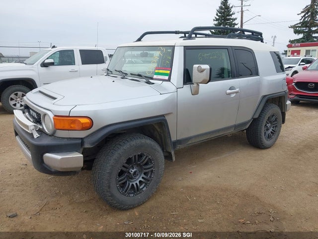30100717 :رقم المزاد ، JTEBU11FX70010773 vin ، 2007 Toyota Fj Cruiser مزاد بيع