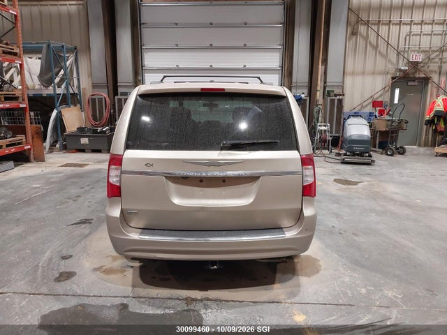 30099460 :رقم المزاد ، 2C4RC1BG2ER315376 vin ، 2014 Chrysler Town & Country Touring مزاد بيع
