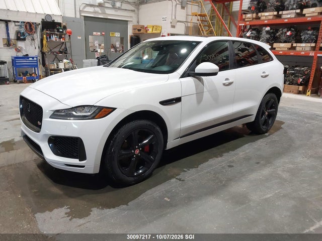Jaguar F-PACE S 2017 SADCM2BV7HA077738 Image 2