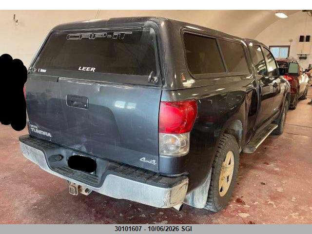 30101607 :رقم المزاد ، 5TFBV54177X022704 vin ، 2007 Toyota Tundra Double Cab Sr5 مزاد بيع