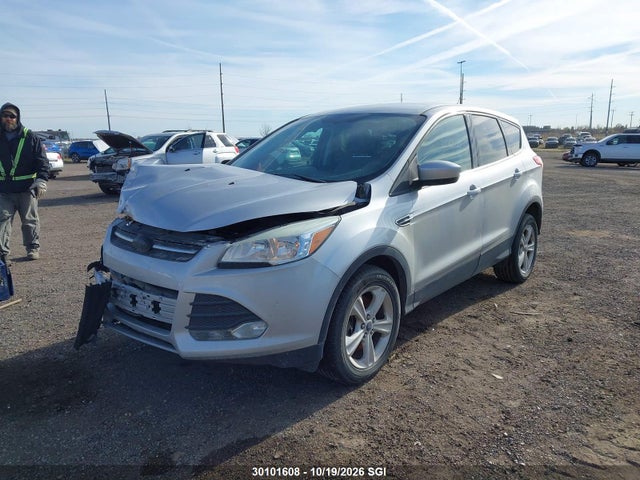 1FMCU9GX3EUD74798 Ford ESCAPE SE