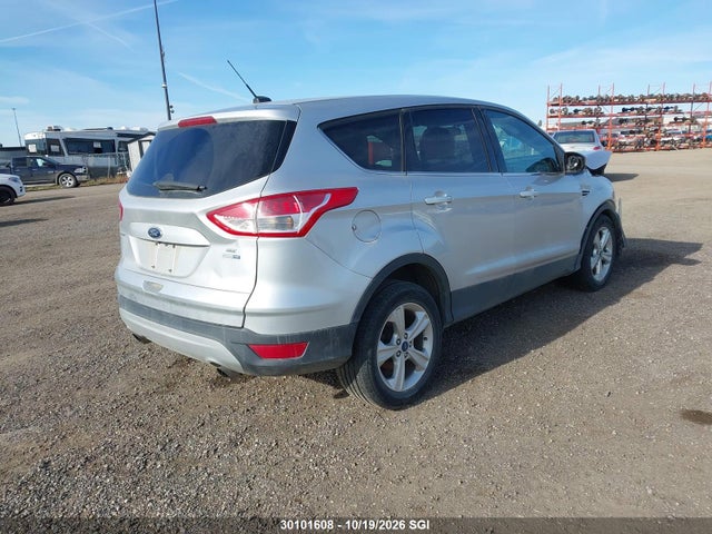 1FMCU9GX3EUD74798 Ford ESCAPE SE