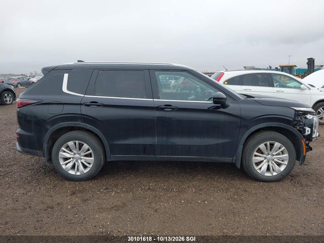 JA4J4VA8XSZ620941 Mitsubishi Outlander Le S-awc/se S-awc/sel S-awc