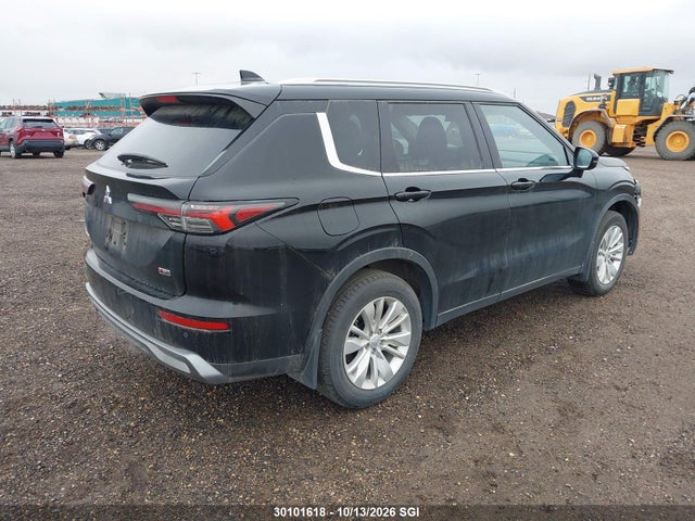 JA4J4VA8XSZ620941 Mitsubishi Outlander Le S-awc/se S-awc/sel S-awc