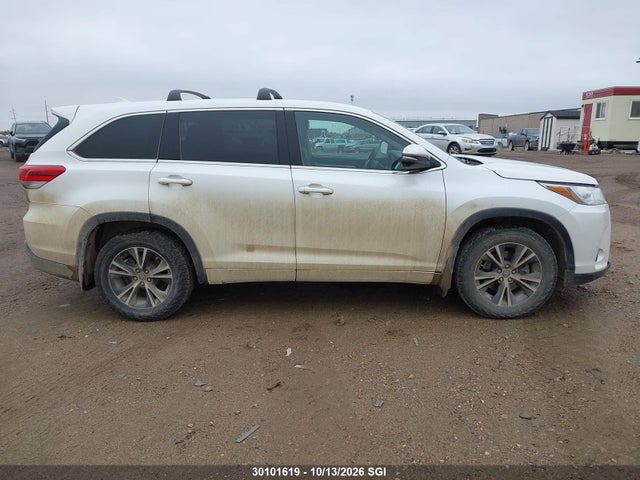 Toyota Highlander Le/le Plus 2017 5TDBZRFH1HS391264 Image 14