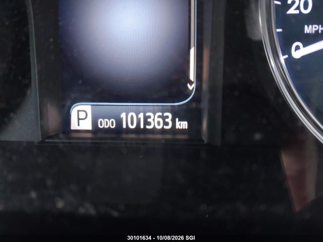 30101634 :رقم المزاد ، 4T1BF1FK3HU296685 vin ، 2017 Toyota Camry Le/xle/se/xse مزاد بيع