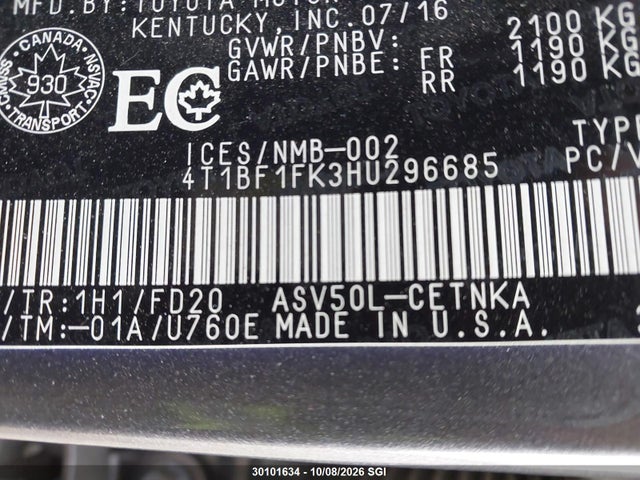 30101634 :رقم المزاد ، 4T1BF1FK3HU296685 vin ، 2017 Toyota Camry Le/xle/se/xse مزاد بيع