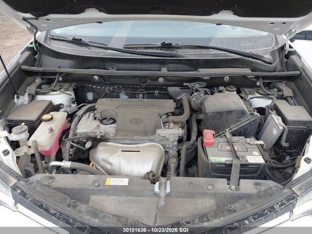 2T3RFREV6HW657021 Toyota Rav4 Xle