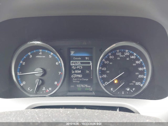 2T3RFREV6HW657021 Toyota Rav4 Xle