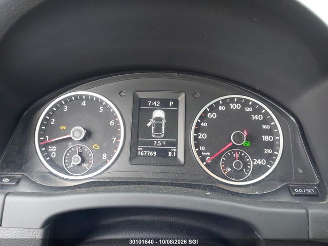 2010 Volkswagen Tiguan Se/sel მანქანა იყიდება აუქციონზე, vin: WVGBV9AX5AW527116, აუქციონის ნომერი: 30101640