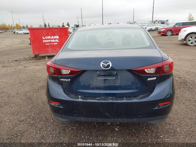 3MZBN1V77JM226862 Mazda MAZDA3