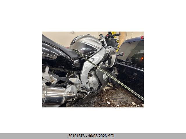 2003 Yamaha Yzf600 R მანქანა იყიდება აუქციონზე, vin: JYA5AHN043A035130, აუქციონის ნომერი: 30101676