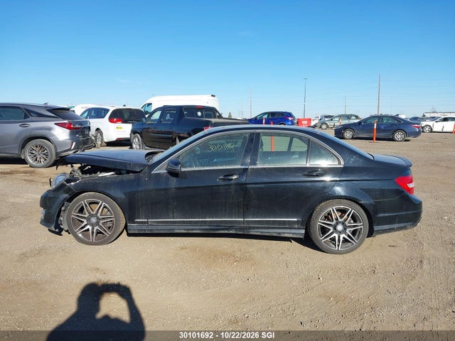WDDGF8JB0EA957859 Mercedes-Benz C 350 4matic