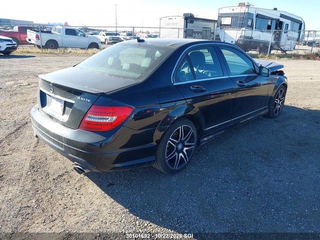 WDDGF8JB0EA957859 Mercedes-Benz C 350 4matic