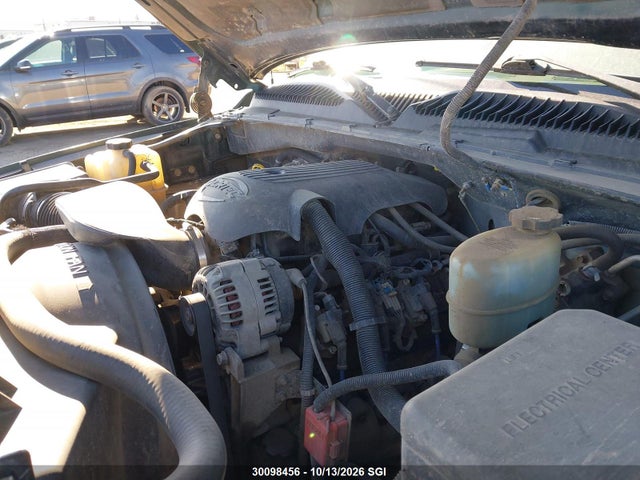 Aukcja sprzedaży 2001 Chevrolet Silverado K2500, vin: 1GCGK29U81Z193117, numer aukcji: 30098456