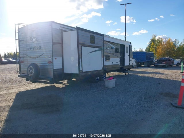 Продаж на аукціоні авто 2018 Jayco Jay Flight, vin: 1UJBJ0BT8J1TV0338, номер лоту: 30101734