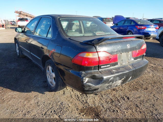 Aukcja sprzedaży 2000 Honda Accord Ex, vin: 1HGCG1659YA803611, numer aukcji: 30101757
