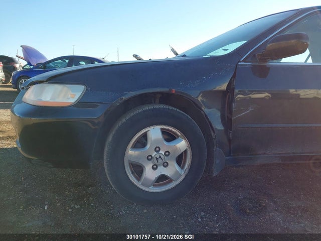 Aukcja sprzedaży 2000 Honda Accord Ex, vin: 1HGCG1659YA803611, numer aukcji: 30101757