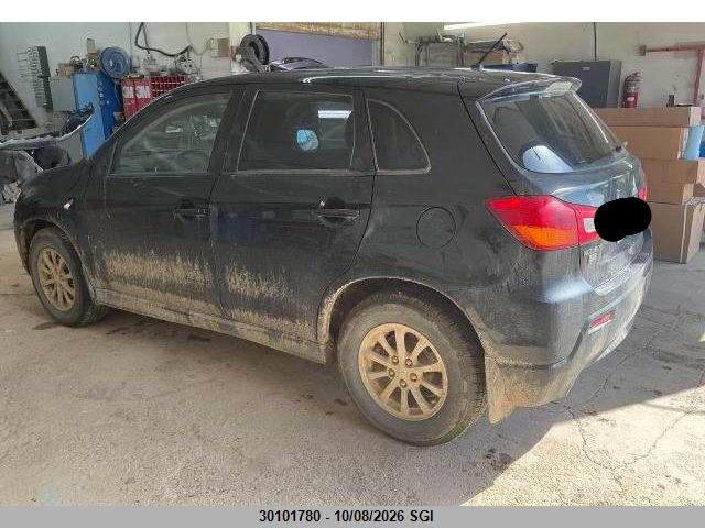 30101780 :رقم المزاد ، JA4AJ3AU3BZ606860 vin ، 2011 Mitsubishi Rvr Se مزاد بيع