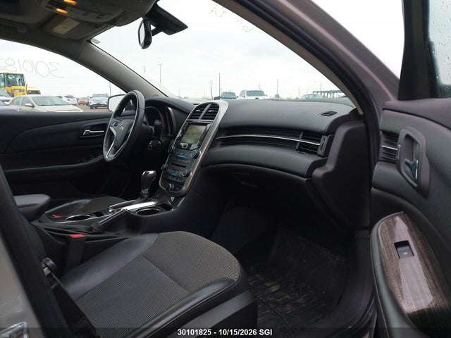 1G11C5SL4FU128946 Chevrolet MALIBU 1LT