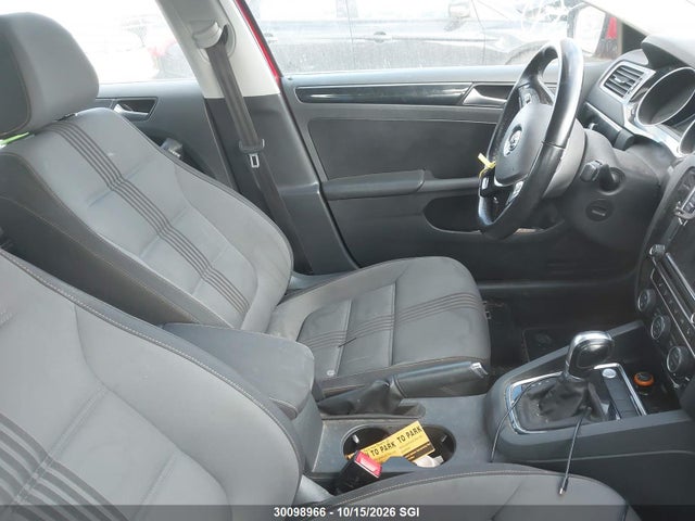 3VWDB7AJ2HM345113 Volkswagen JETTA SE