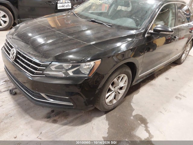 1VWAS7A33GC024914 Volkswagen Passat S/r-line