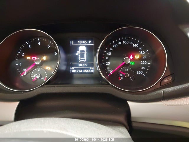 1VWAS7A33GC024914 Volkswagen Passat S/r-line